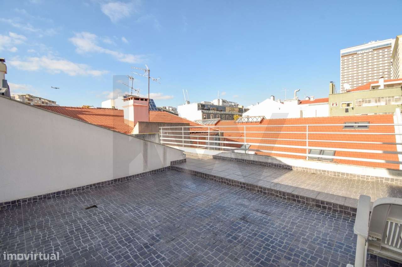 Penthouse duplex exclusiva com terraço privado nas Avenidas Novas - Grande imagem: 5/31