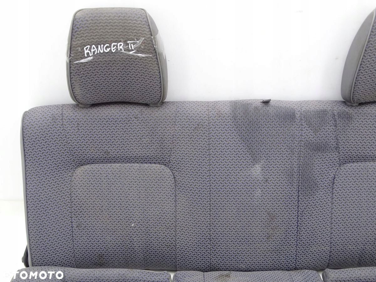 FORD RANGER II MAZDA B2500 98-06 FOTEL KANAPA TYŁ TYLNA KOMPLETNA 4d - 5