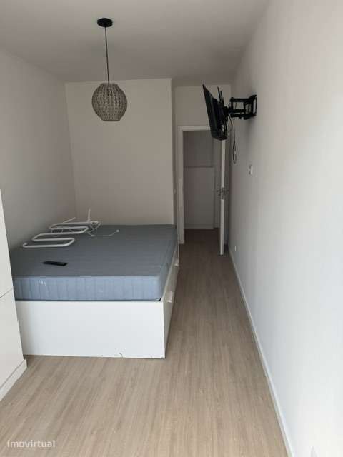 T1 Rua das Doze Casas-16