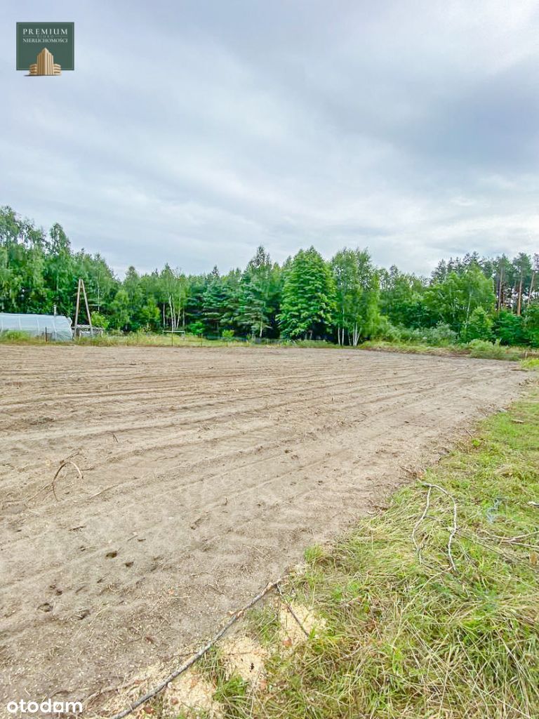 Piękna Działka W Miejscowości Zwierki- 1000 M2