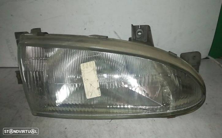 Optica Farol Direita Drt Hyundai Accent I (X-3) - 1