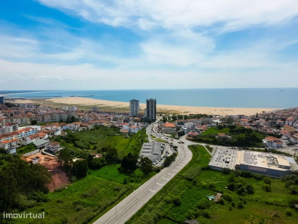 Moradia M6 com Garagem, Buarcos, Figueira da Foz-33