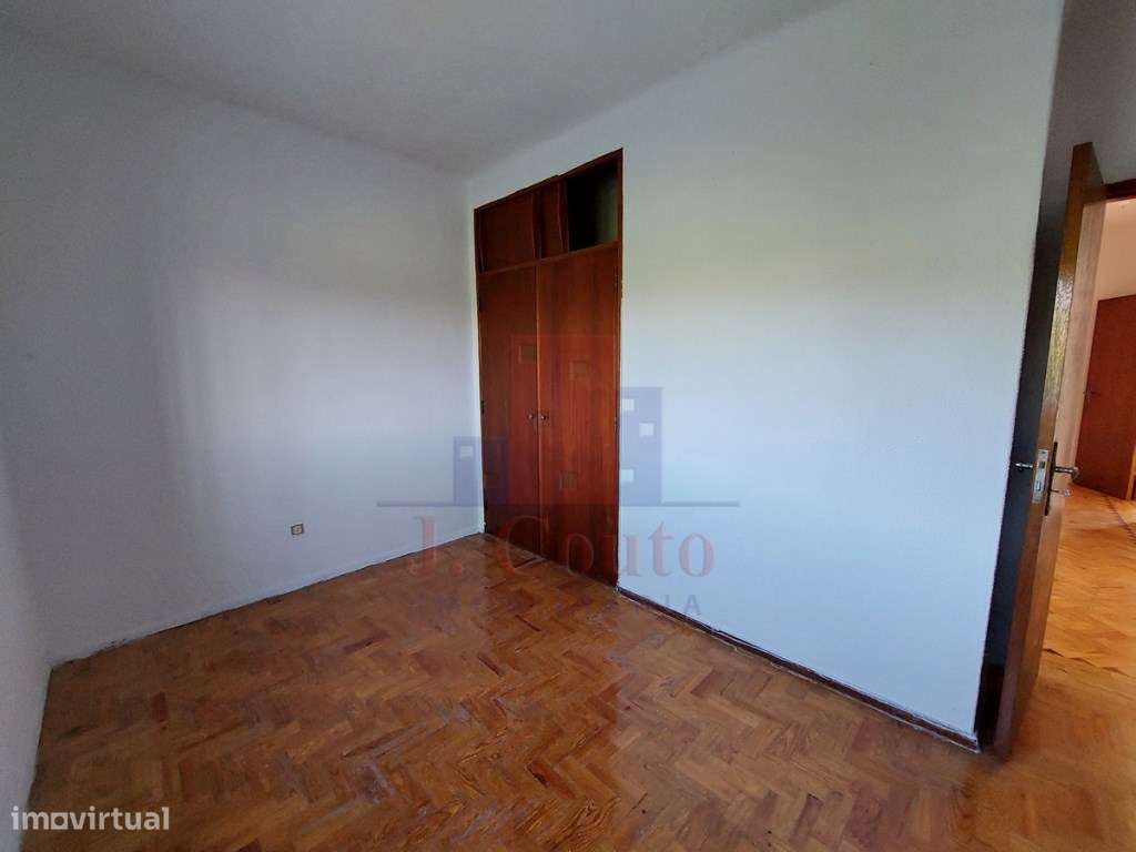 Moradia T3 em São Clemente, Alvorninha-10