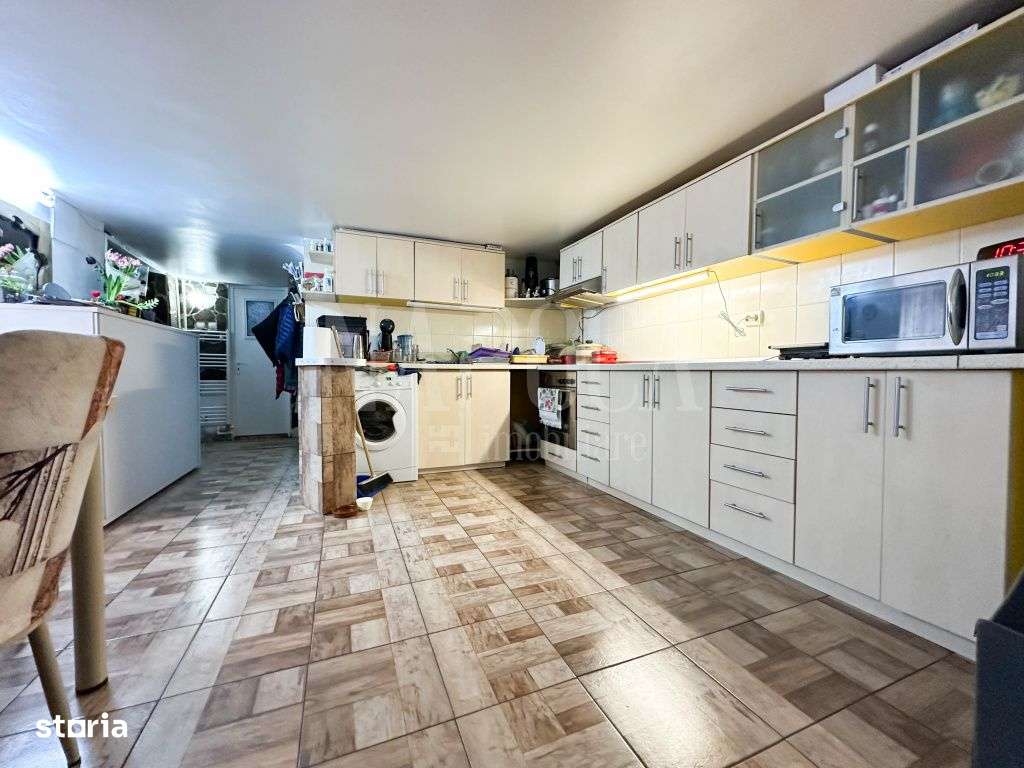 Casa 4 camere de vanzare in Dambul Rotund, Cluj Napoca - Imagine principală: 5/11