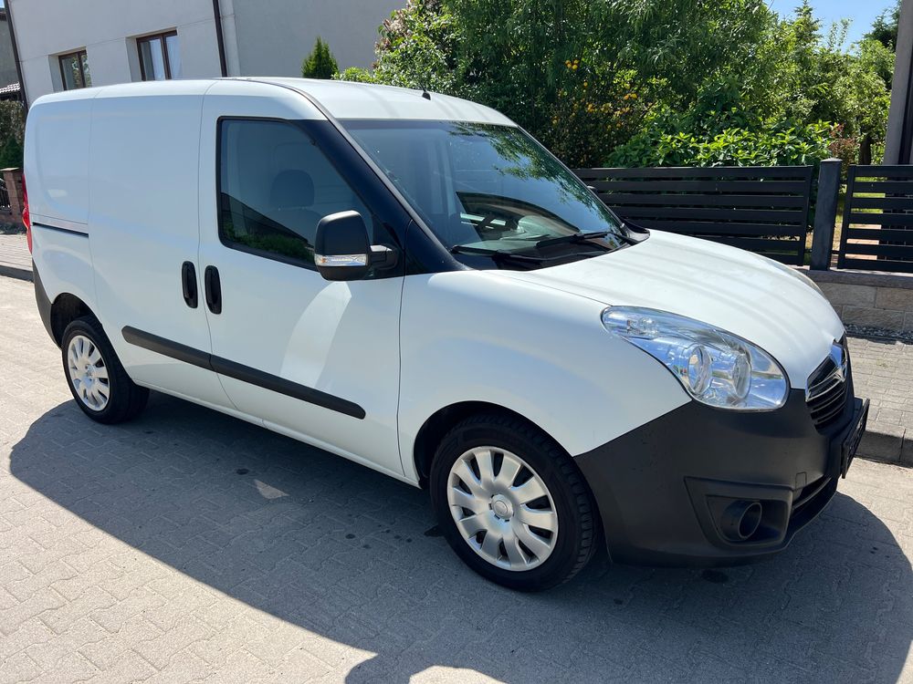 Opel Combo D 2015