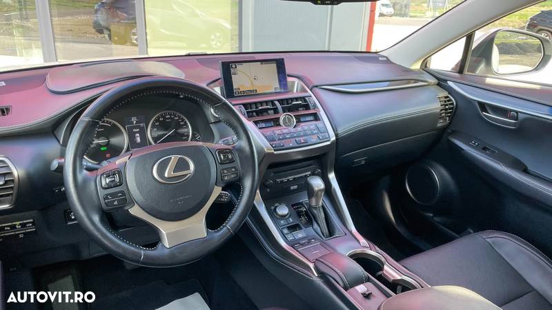 Lexus Seria NX 300h AWD Luxury - 3