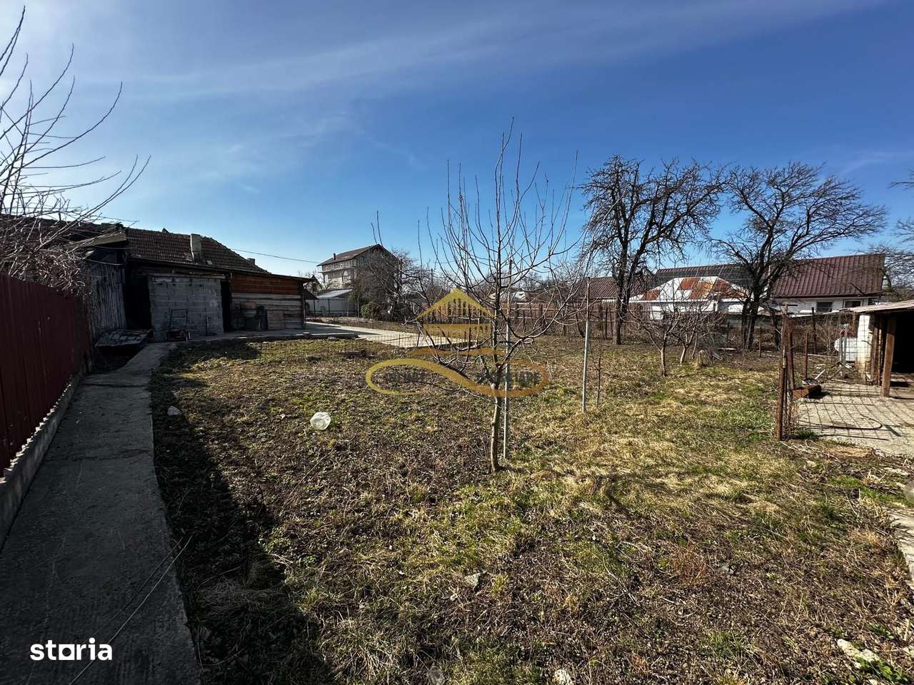 Casa batraneasca cu 800 mp teren de vanzare in Tache / Bacau-11