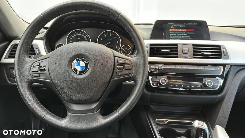 BMW Seria 3 318d Advantage - 13