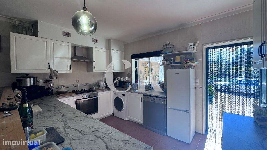 Moradia rés do chão, pronta a habitar-18