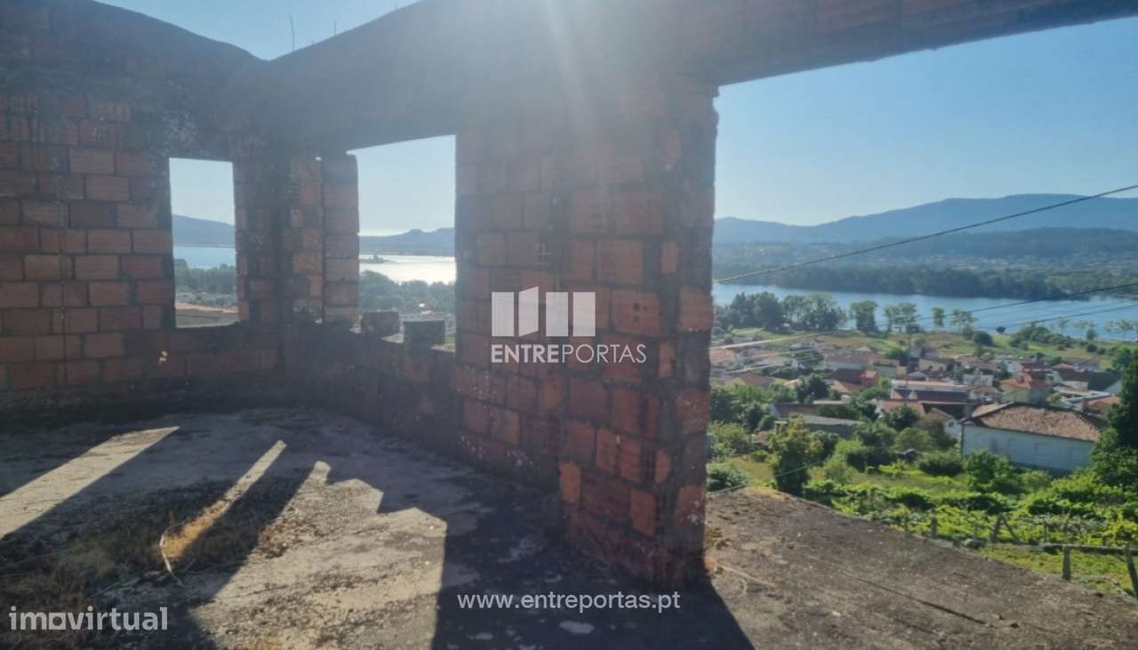 Moradia para recuperar para venda, Lanhelas, Caminha - Grande imagem: 2/10