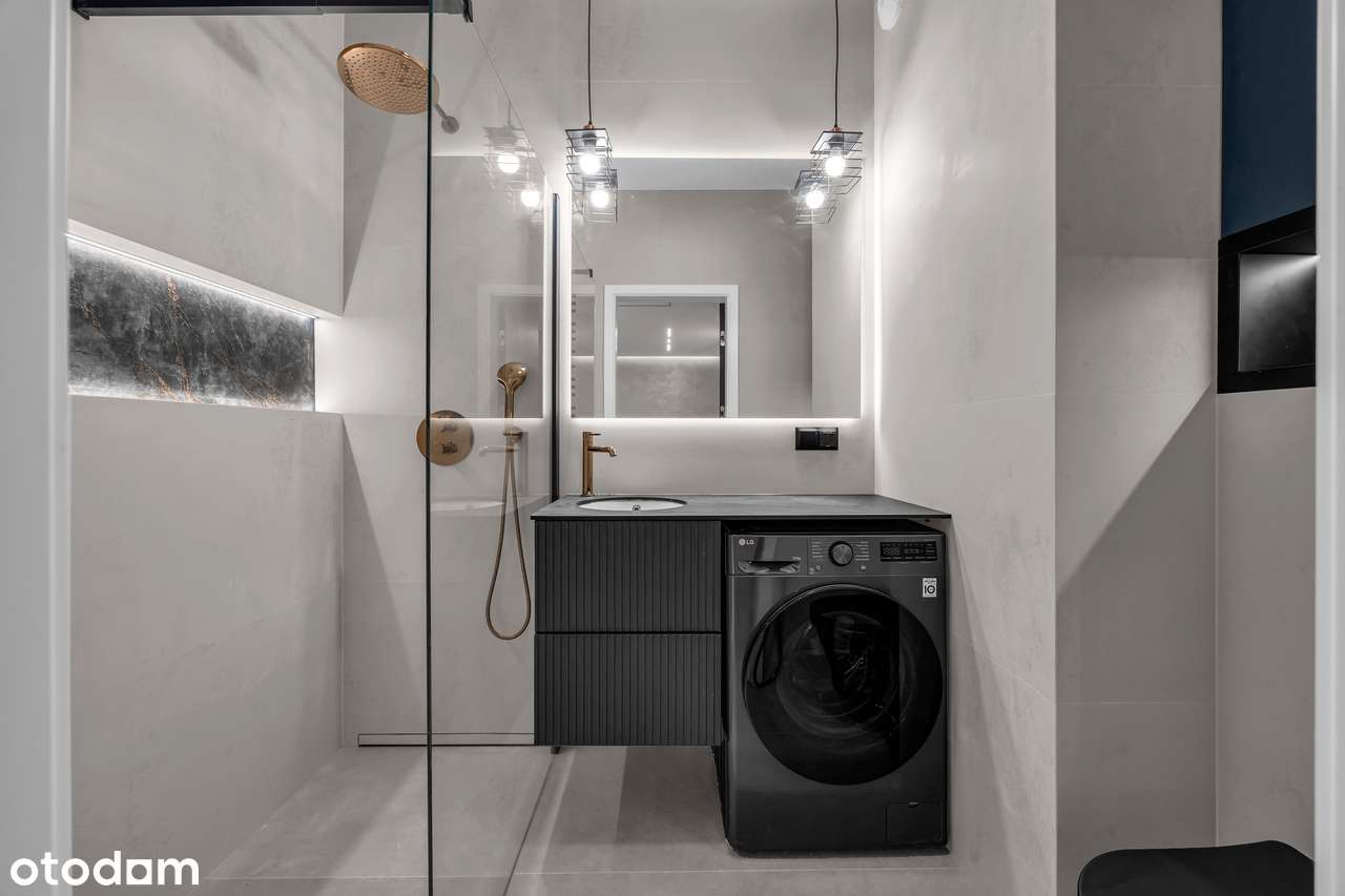 OSTATNIE Piętro | Quiet luxury | Towarowa Square | Metro Rondo Dasz.-13