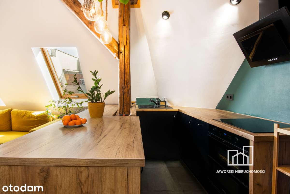 Łazarz, klimatyczne, po gen. remoncie, piwnica-4