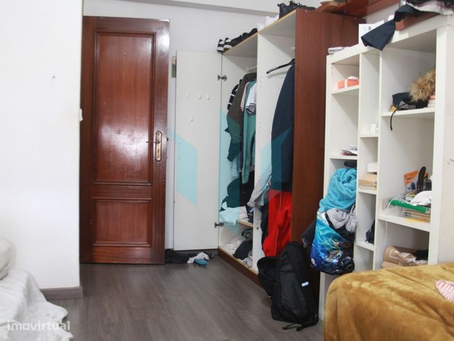 Apartamento T3 com Suite, Lareira e Áreas Amplas em Rio de Mouro-7