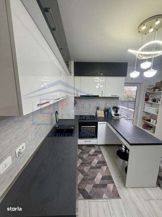 Casa in sistem duplex in Ipotesti C-5737 - Imagine principală: 4/5