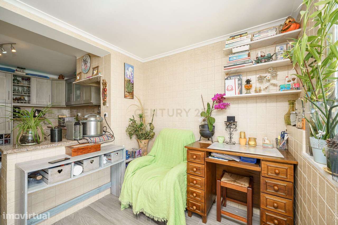 Excelente Moradia T2 Situada no Faralhão Setùbal - Grande imagem: 5/47