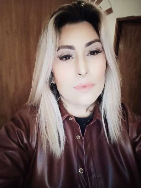 Profissionais - Empreendimentos: Cíntia Fernandes - Alto do Seixalinho, Santo André e Verderena, Barreiro, Setúbal