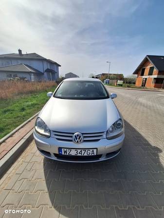 Volkswagen Golf V 1.9 TDI Trendline - 8