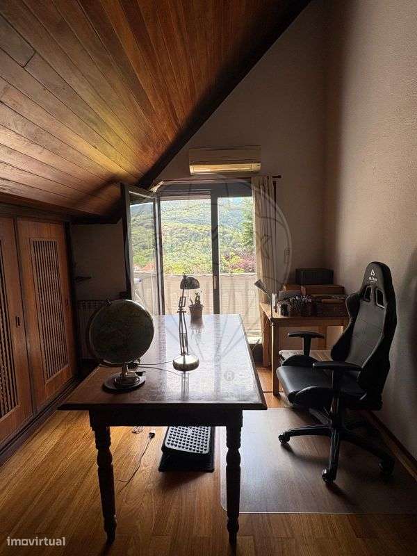 Moradia T6 para venda-30