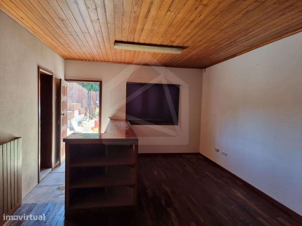 Prédio Urbano em Vilarinho do Bairro, Anadia - Grande imagem: 5/7