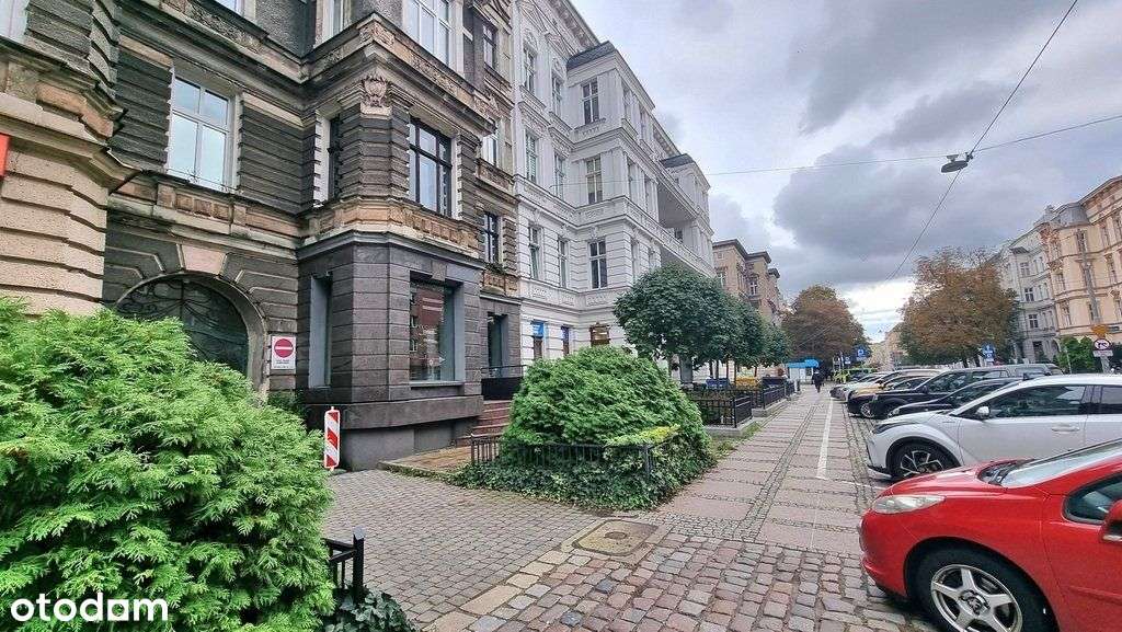 Lokal w Centrum idealny pod kancelarię.-1