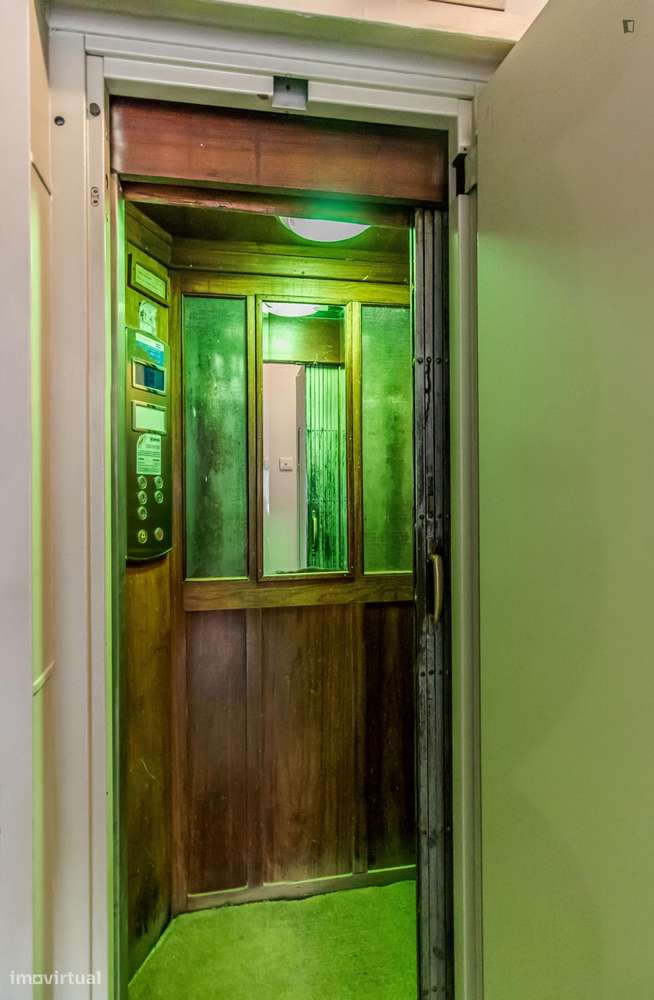 Apartamento com 2 quartos - localizado em Picoas Lisbon - Grande imagem: 2/10