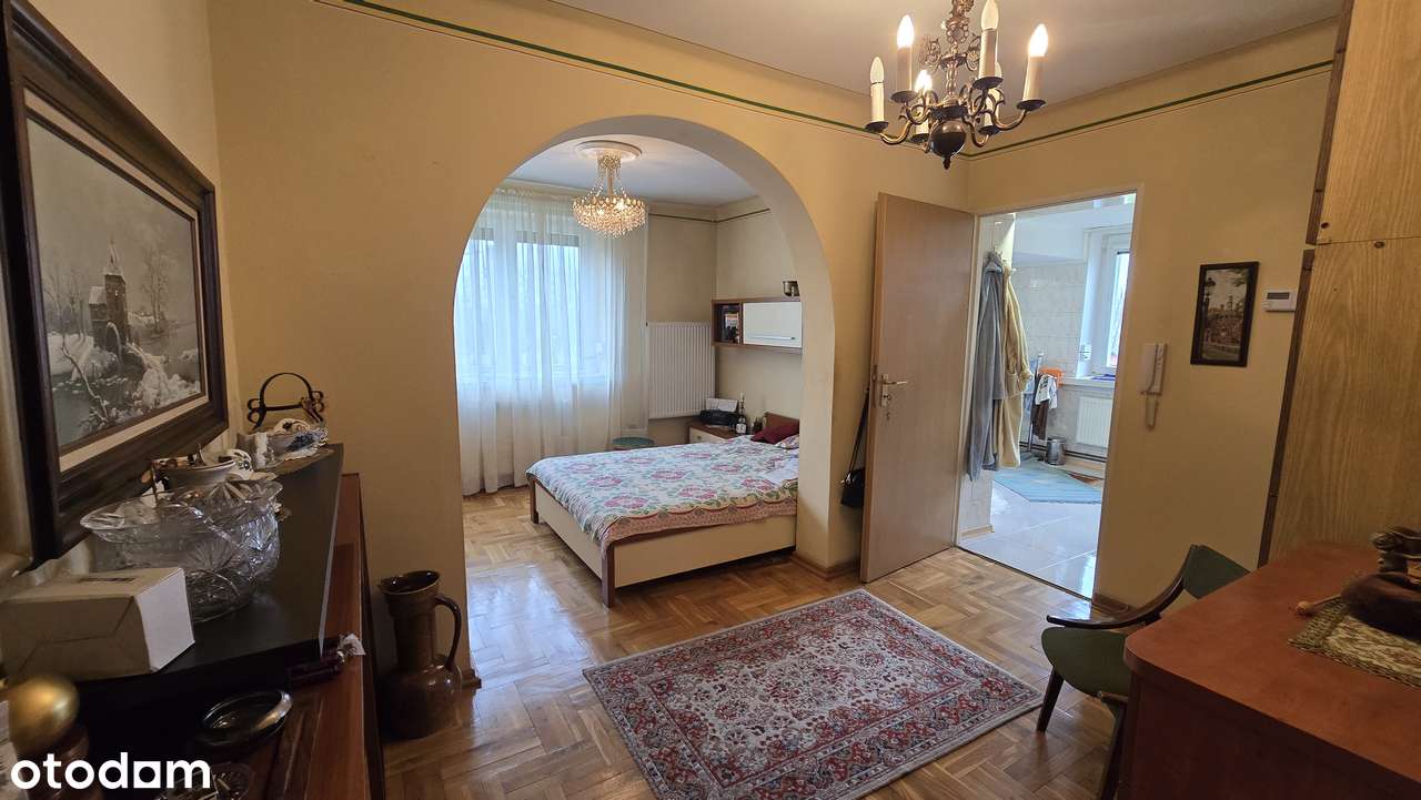 Dom 220m do zamieszkania na działce 13ar Jasło ul.Młynarska-7