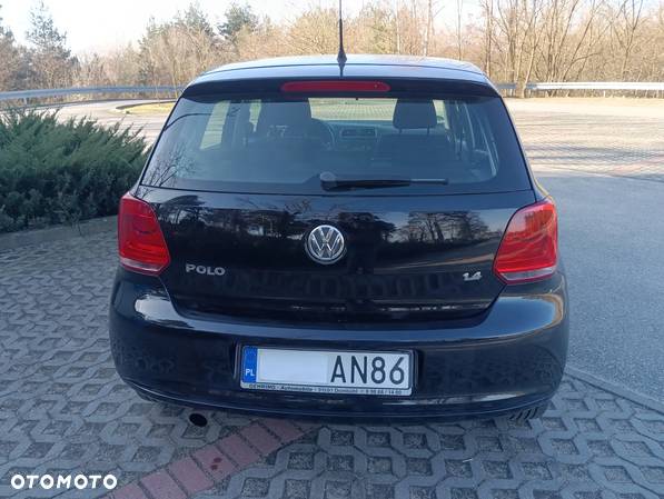 Volkswagen Polo 1.4 16V Comfortline - 9