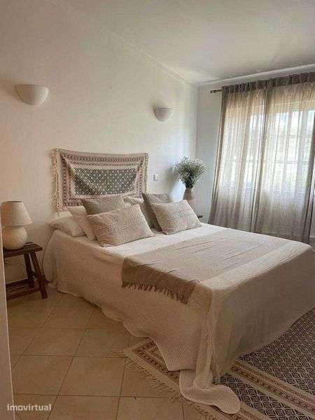 Aluguer Moradia T2 Condomínio Fechado c/piscina -São Rafael- Albufeira - Grande imagem: 5/12