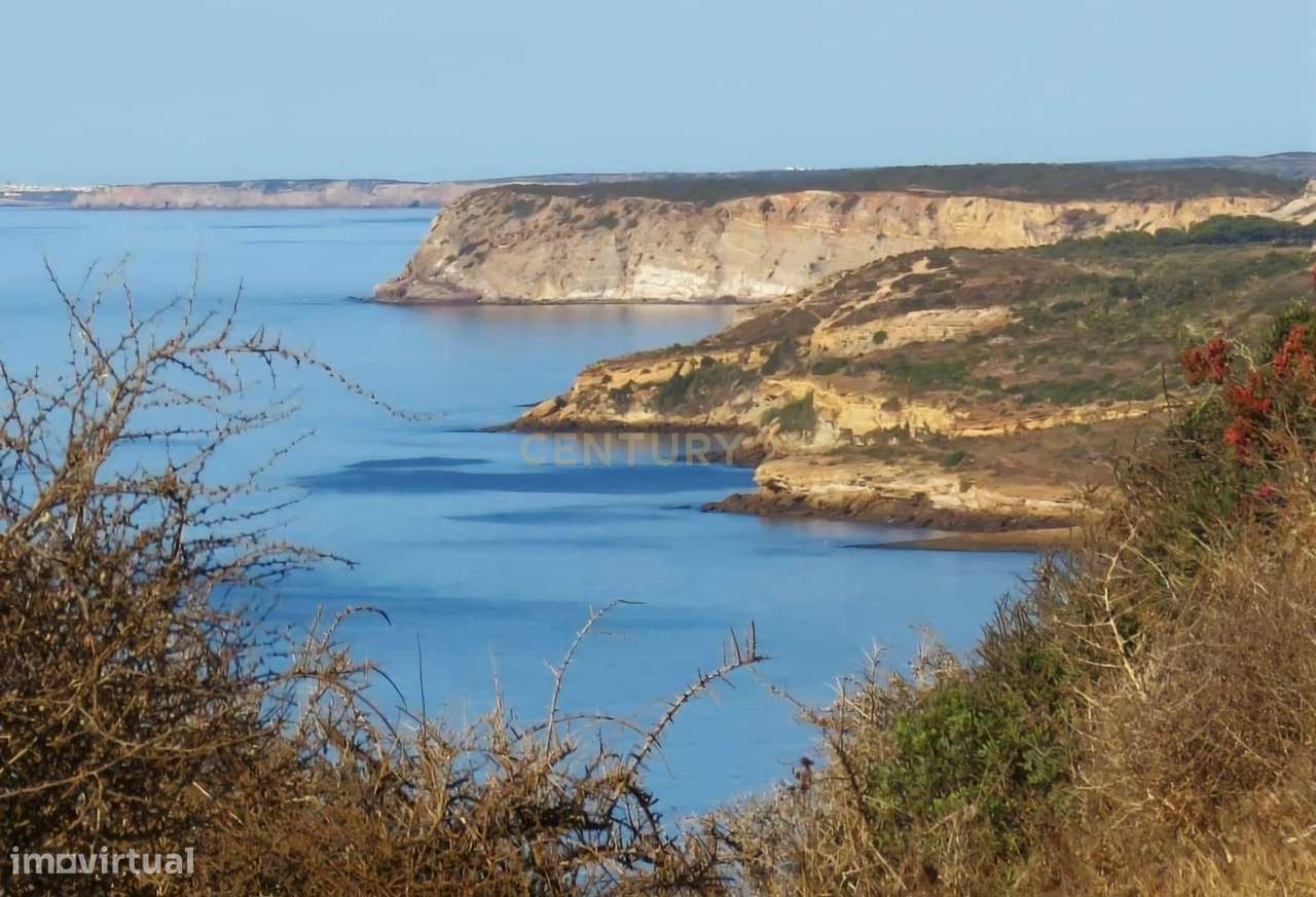 Quinta em Lagos, Praia da Luz,  46.000 m2, 2 casas e 2 Armazéns-35