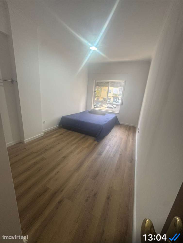 APARTAMENTO T2 COM 103 MTS. - Grande imagem: 4/35