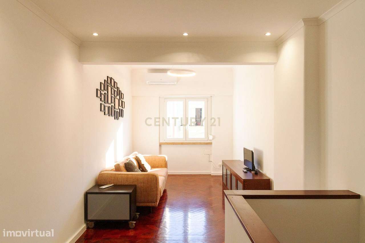 Duplex T2, em Campo de Ourique. - Grande imagem: 2/21