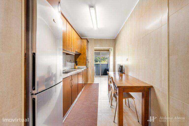 Apartamento T4 Recuado Centro de Felgueiras-10