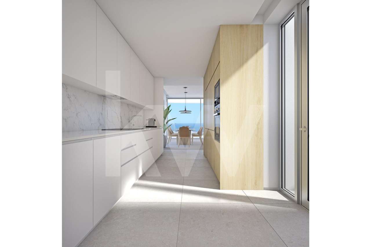 Moradia em construção na Praia da Luz com vistas panorâmicas para o ma - Grande imagem: 5/18