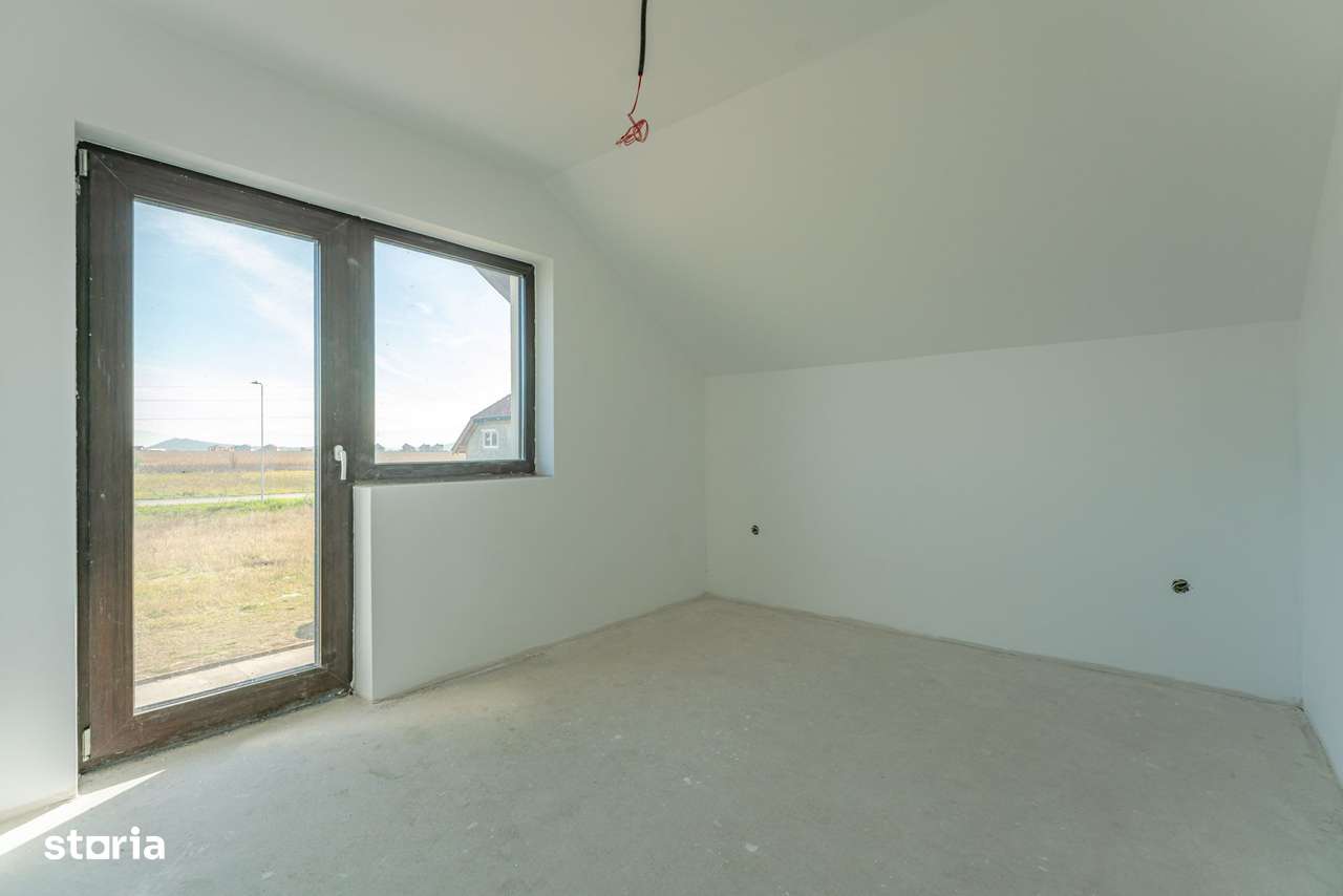 Casă nouă în Bod, P+M, de vânzare "la alb" sau "la cheie"-13