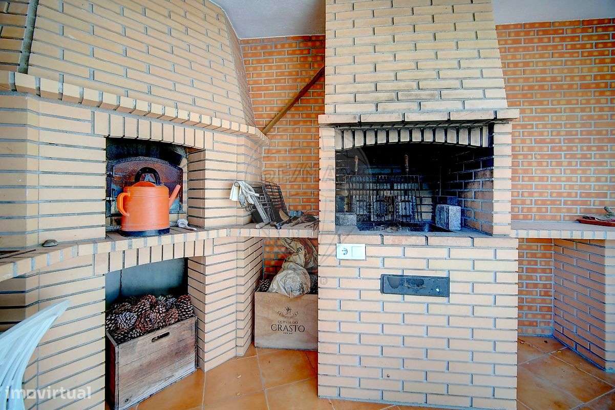 Moradia T5 para venda-34