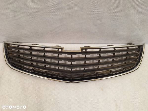 CHEVROLET CRUZE LIFT GRILL ATRAPA 2011-14R - 1