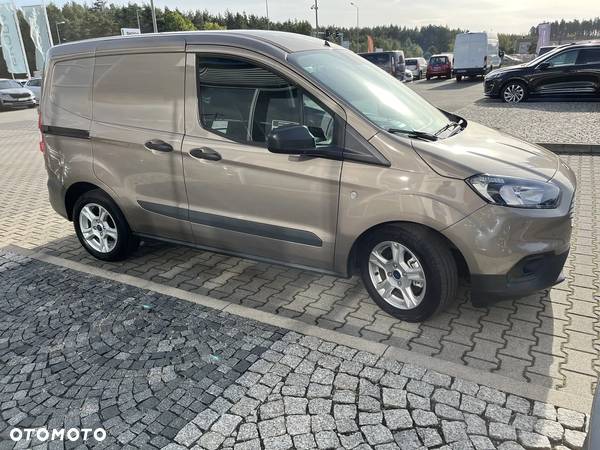 Ford Transit Courier - 6