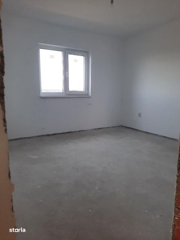 FARA COMISION casa 3 camere P+pod terasa beci la cheie-10