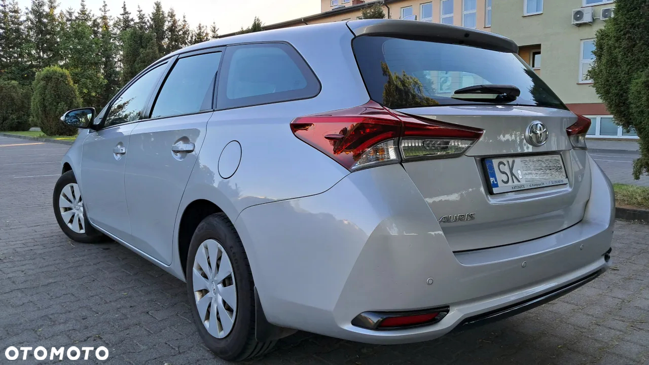 Toyota Auris 1.4 D-4D Active - 7