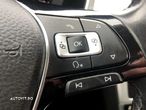 Volkswagen Passat Variant 2.0 TDI DSG 4Motion Highline - 29