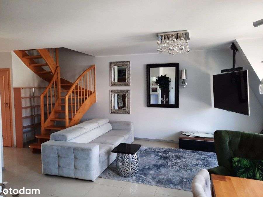 Przestronne i wygodne dwupoziomowe z garażem!-0
