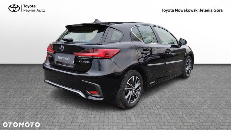 Lexus CT - 5