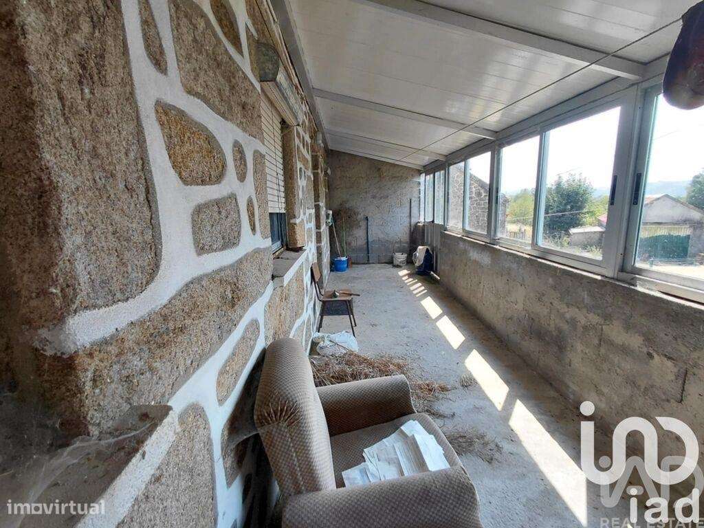 Casa de Campo T3 em Castro Laboreiro e Lamas de Mouro de 440 m2 - Grande imagem: 5/30