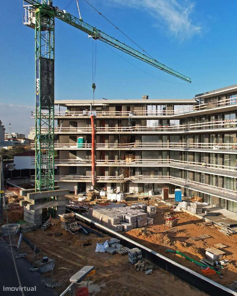 T1 NOVO C/ Varanda e L.Garagem - Grande imagem: 4/20