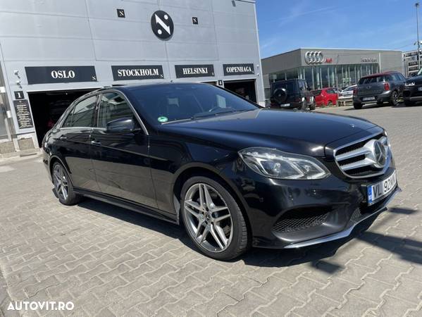 Mercedes-Benz E 350 T BlueTEC 4Matic 7G-TRONIC - 2