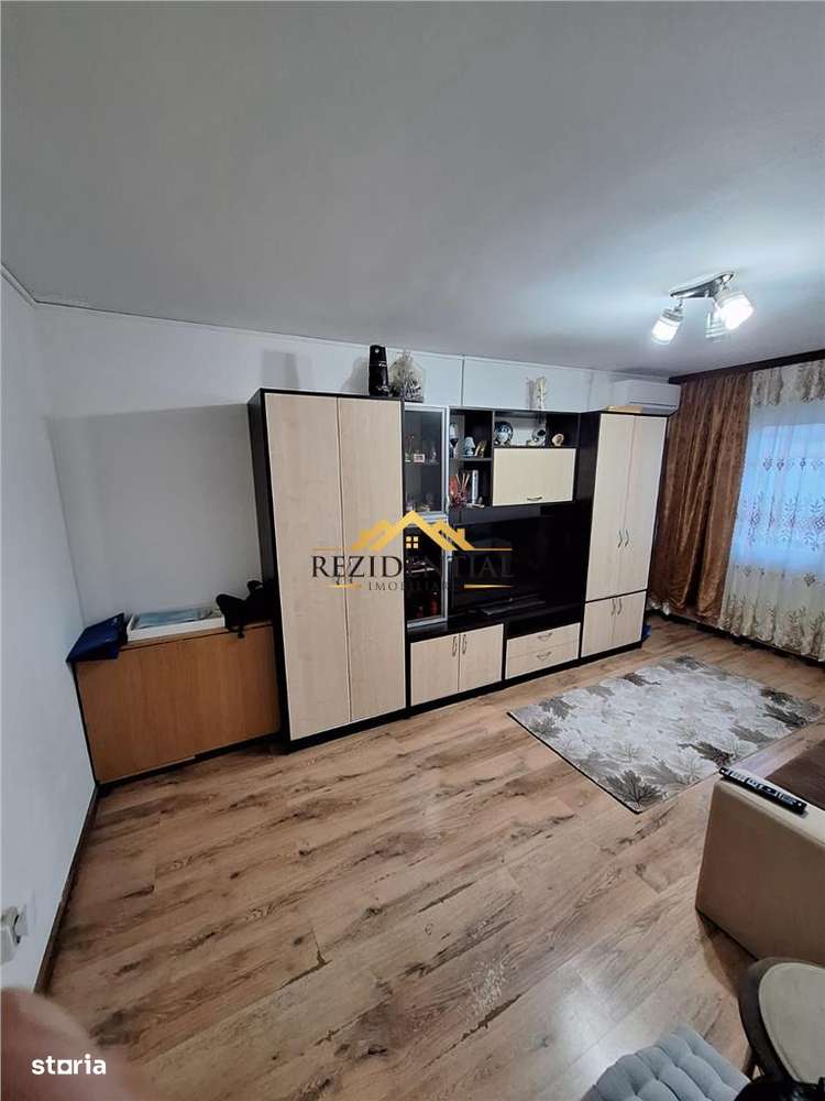 APARTAMENT 3 CAMERE - BLD. GEORGE ENESCU - Imagine principală: 2/10