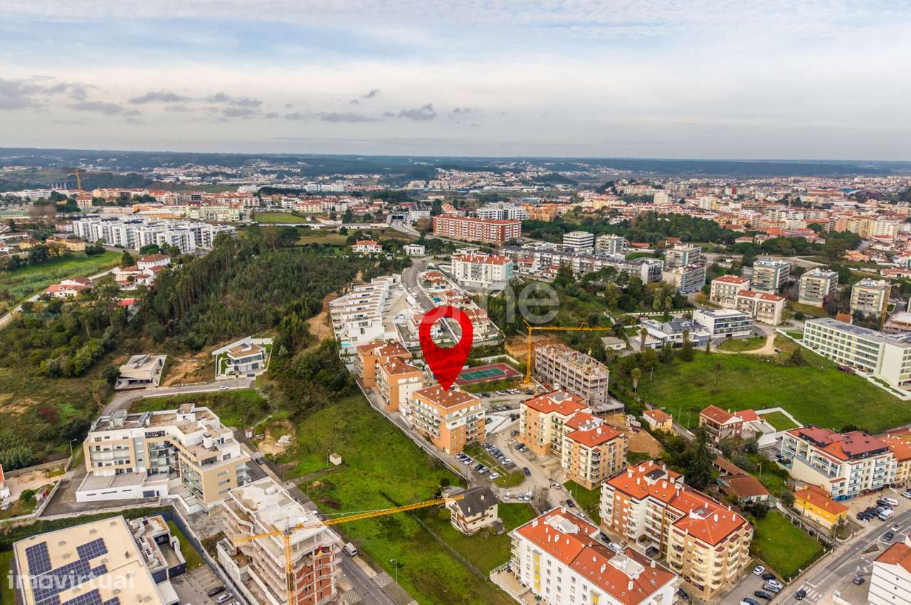 Apartamento T2 no Edifício Eden - Leiria-56