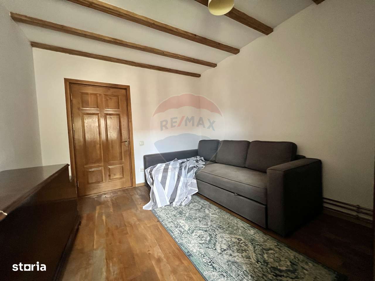 Casă de lemn cu teren generos de 1312 mp de vânzare în Fundulea-17