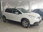 Peugeot 2008 1.2 PureTech Style - 3