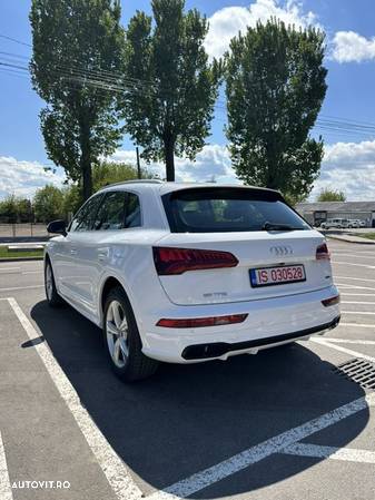 Audi Q5 55 TFSIe quattro S tronic S line - 6